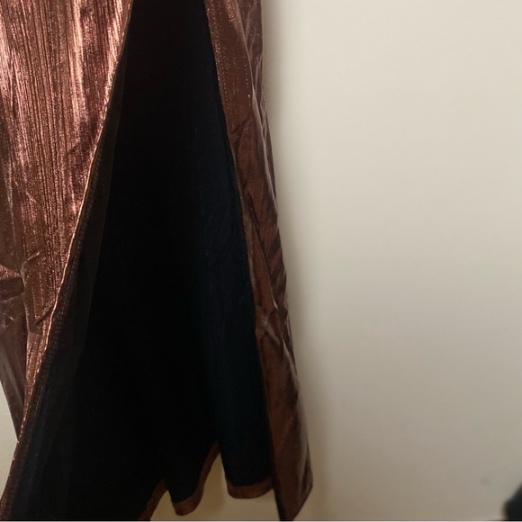 NWT Brown Sleeveless Metallic Shimmering V-Neck Slip Design Maxi Dress Sz S - Picture 7 of 15
